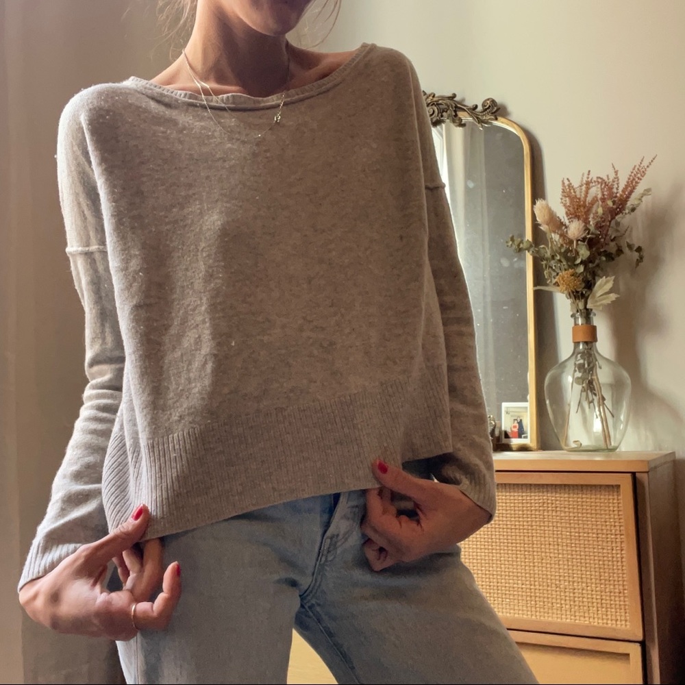 Cuyana Cashmere-Wool Boatneck Sweater • Light Grey